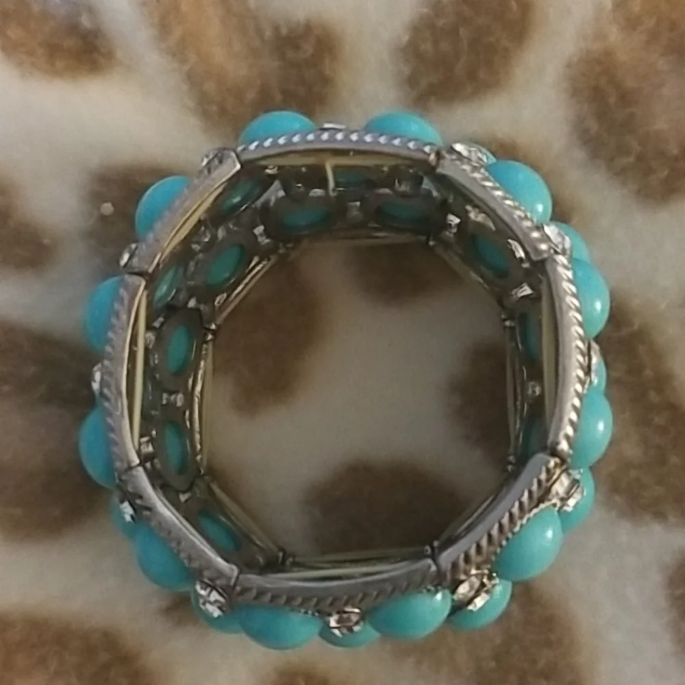 Chic turquoise and rhinestone bracelet - Picture 3 of 6